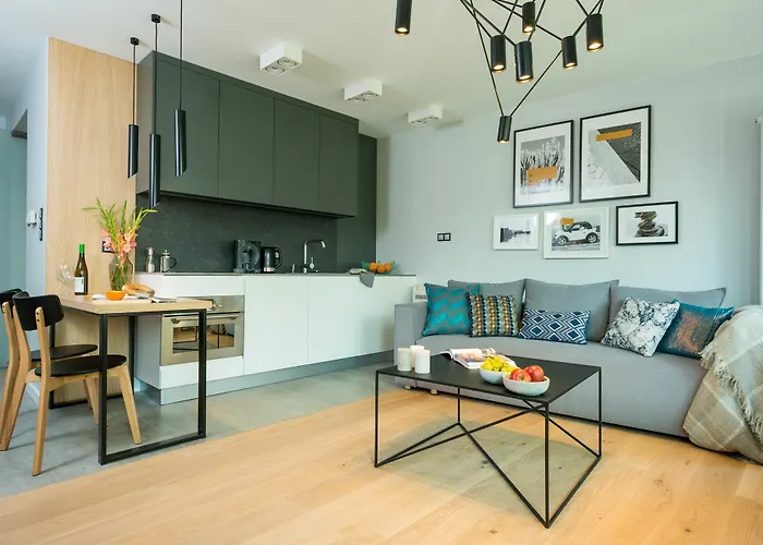 Ξενοδοχείο Privilege *